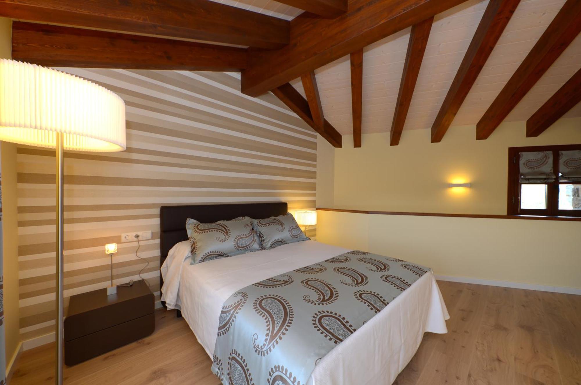 Apartamentos El Palacete De Aínsa Esterno foto